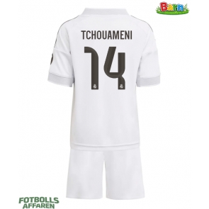Real Madrid Aurelien Tchouameni #14 Hemmaställ Barn 2025-26 Kortärmad (+ Korta byxor)